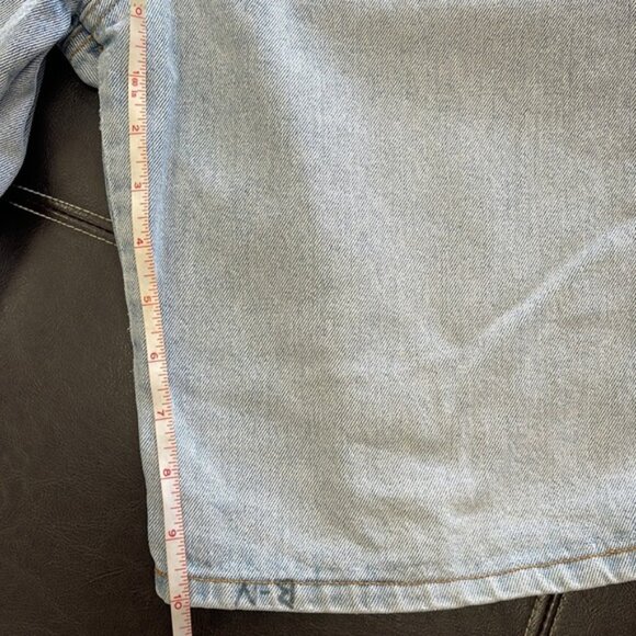 (29) 5ive Jungle & Co Women's Jean Shorts - Picture 7 of 9